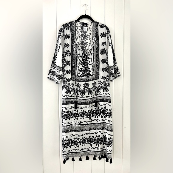 Echo Other - Echo Floral Pattern Swim Cover/Dress, Sz L (P2P 21.5”)